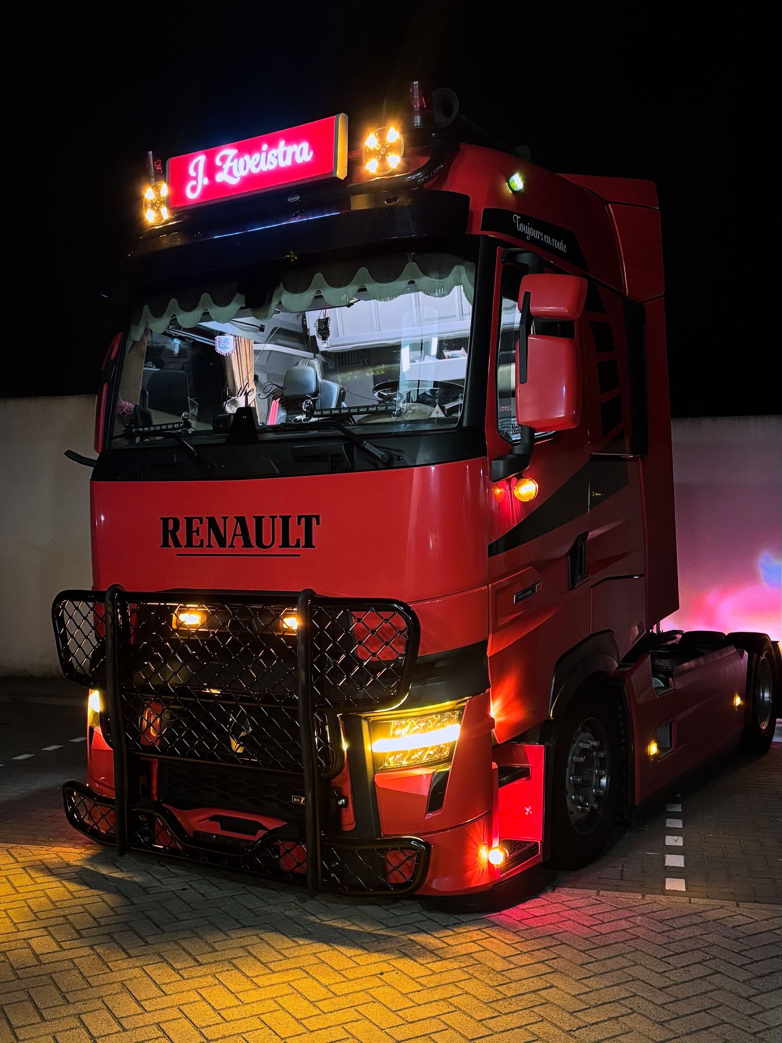 SFS Bullbar voor de Renault T