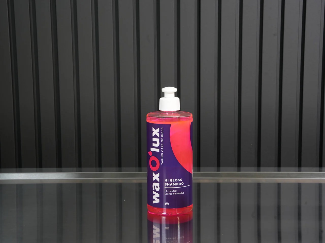 Waxo'lux Hi Gloss Shampoo – Schuimende lakreiniger met glansversterking