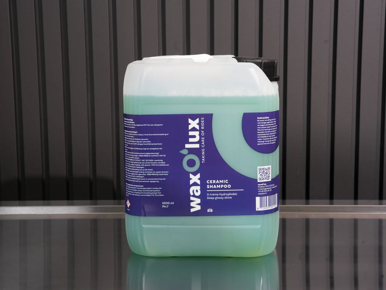 Waxo’lux ceramic shampoo 5 liter
